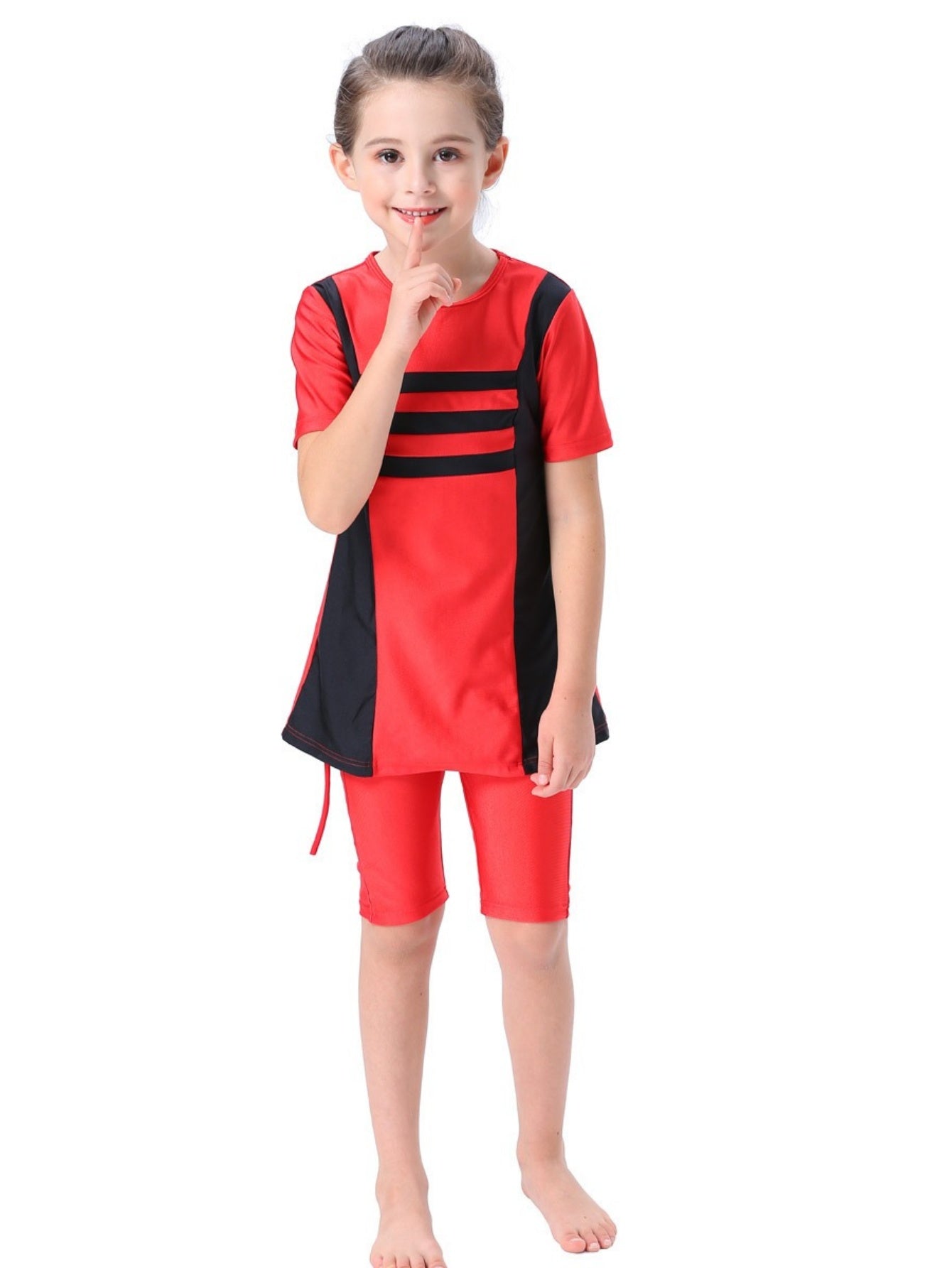 Girls three-piece suit: top + shorts + hat Girls conservative short-sleeved swimsuit horizontal stripe contrast color swimsuit