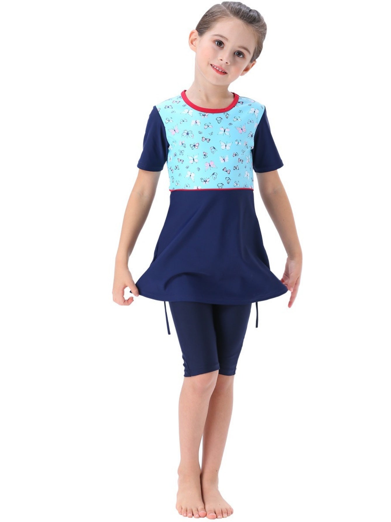 Girls conservative swimsuit Cute children's beach swimsuit Short sleeve + shorts two-piece set Patterned / butterfly print design