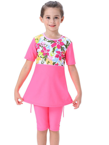 Girls conservative swimsuit Cute children's beach swimsuit Short sleeve + shorts two-piece set Patterned / butterfly print design