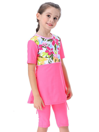 Girls conservative swimsuit Cute children's beach swimsuit Short sleeve + shorts two-piece set Patterned / butterfly print design